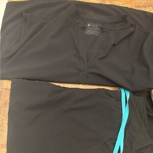 Figs Black Scrub Set with Blue Accent